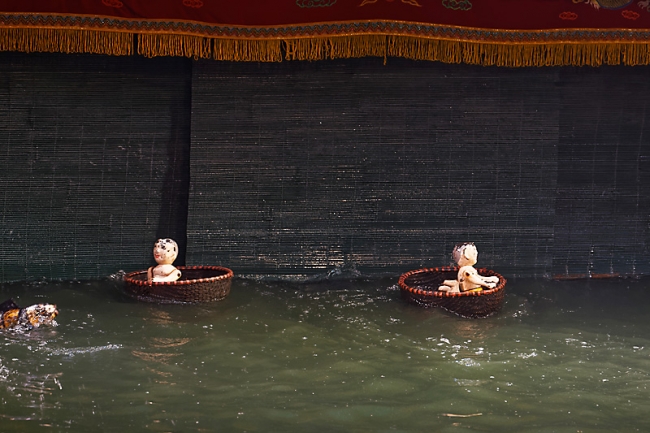 Hanoï-Thang Long water puppet show-018
